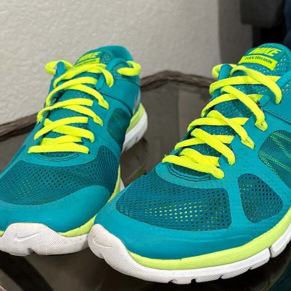 Nike Shoes - Nike Flex 2014 Run Women's Running Shoes Teal and Neon Yellow size 8